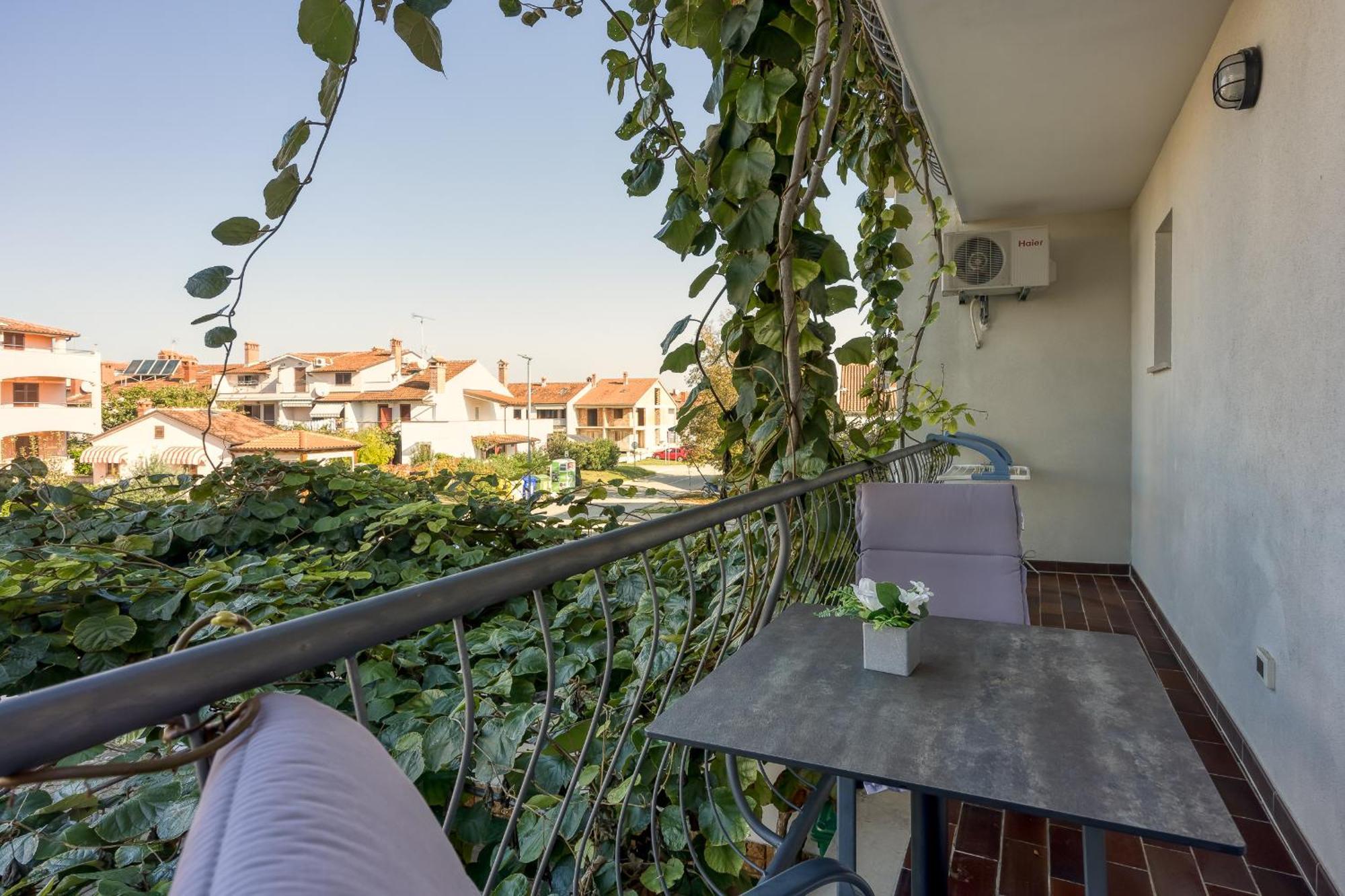 Apartments Orbanic Ровінь Екстер'єр фото