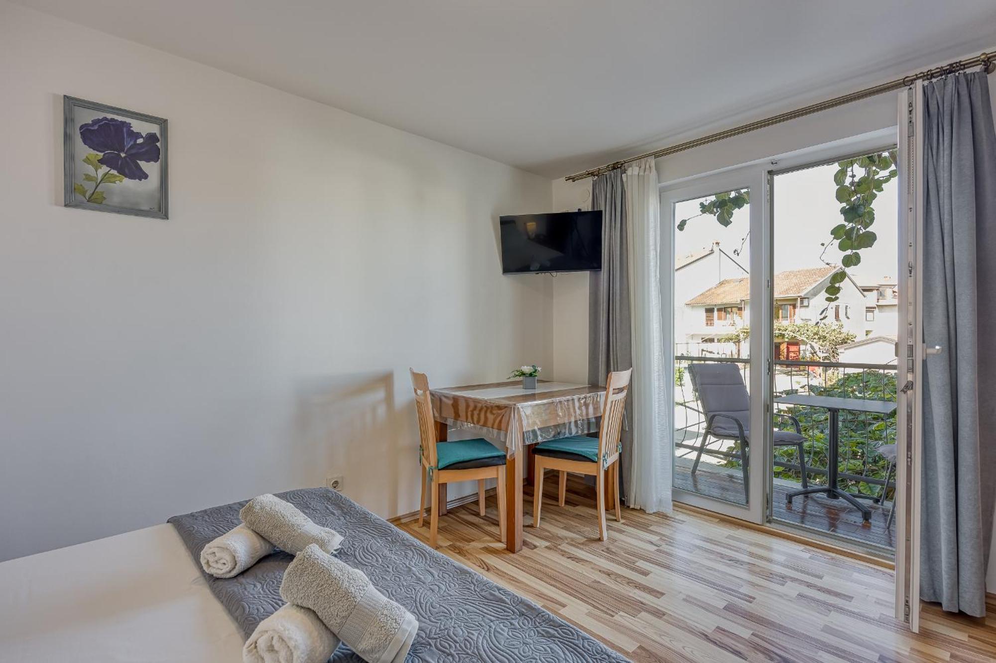 Apartments Orbanic Ровінь Екстер'єр фото