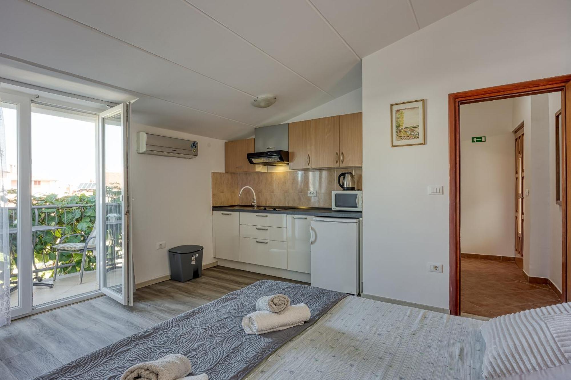 Apartments Orbanic Ровінь Екстер'єр фото