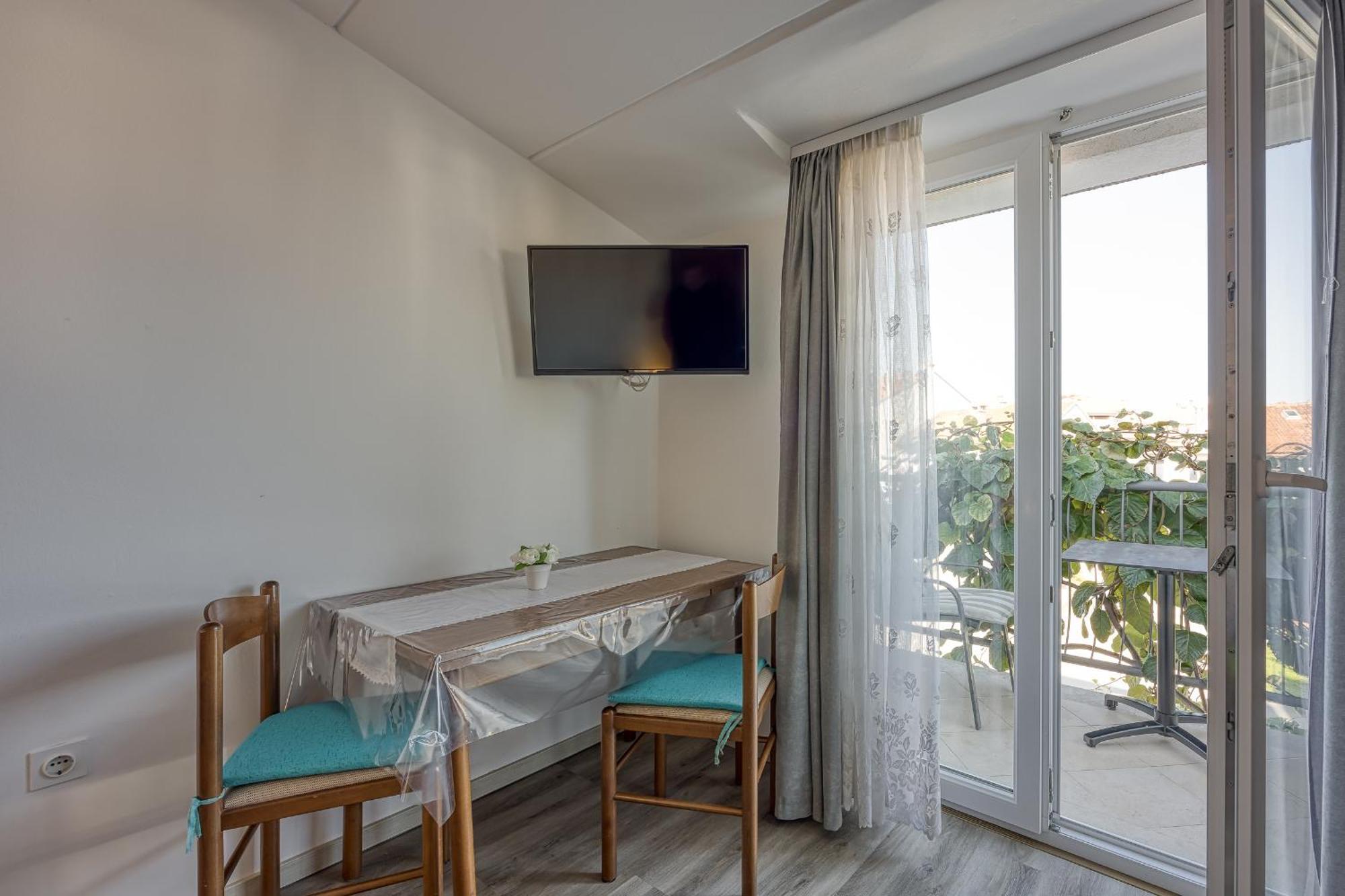 Apartments Orbanic Ровінь Екстер'єр фото